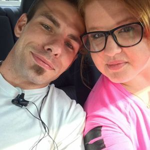 Meet your Posher, Caitlin